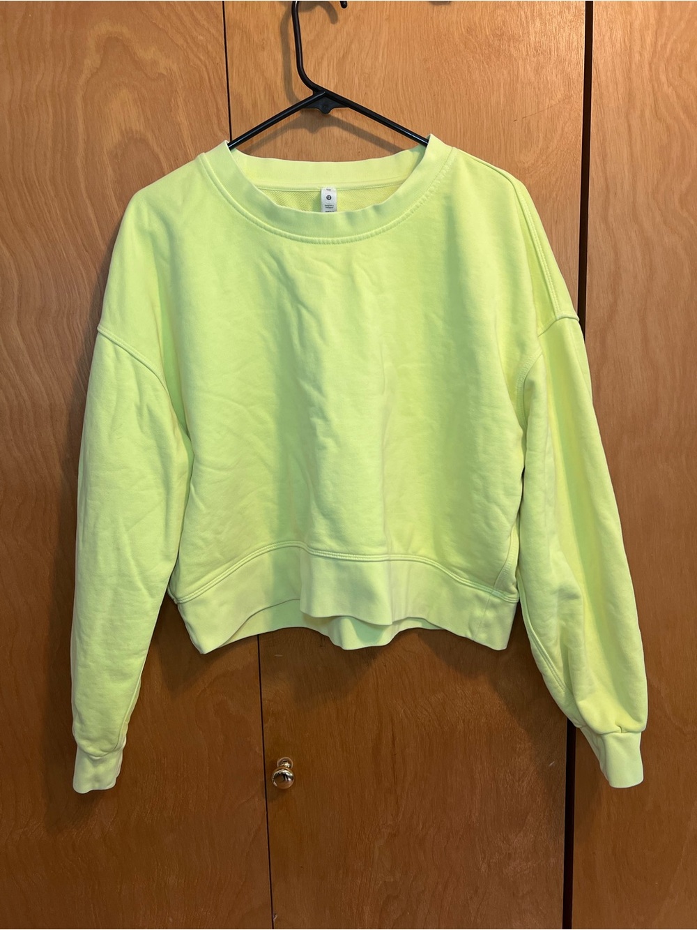 Lululemon Perfectly Oversized Cropped Neon Yellow LongSleeve Crewneck Sweatshirt